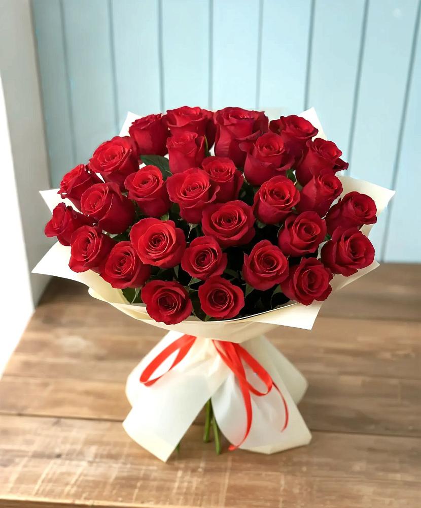 Букет 29 Красных роз в Долинске