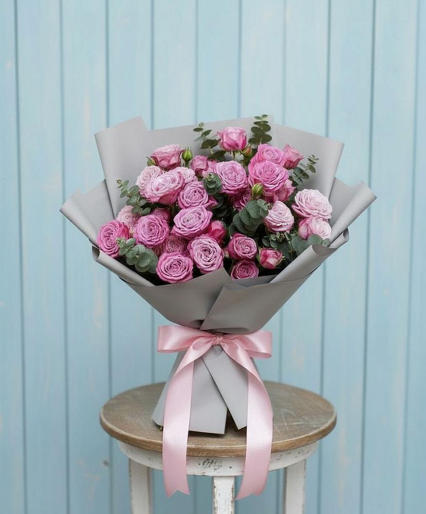 Букет цветов из: Розы в Долинске