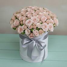 Цветочная композиция из Розы в шляпной коробке в Долинске