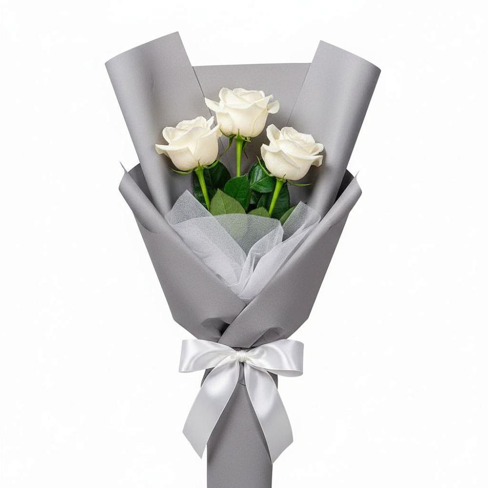 Букет 3 белые розы в Долинске