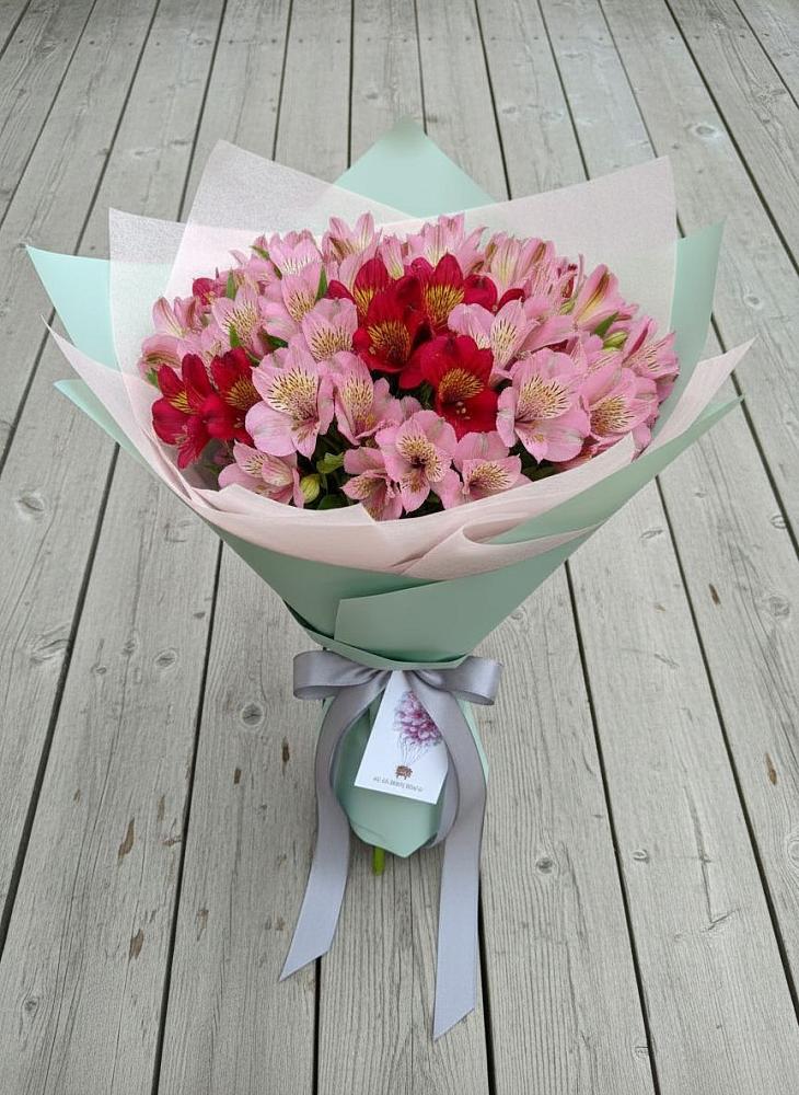 Букет цветов из: Альстромерии в Долинске