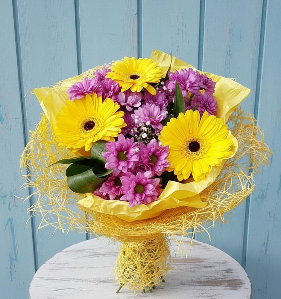 Букет цветов из: Хризантемы и Герберы в Долинске