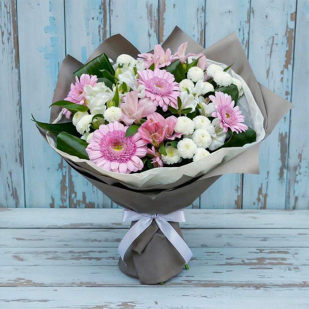 Букет цветов из: Герберы, Альстромерии и Хризантемы в Долинске
